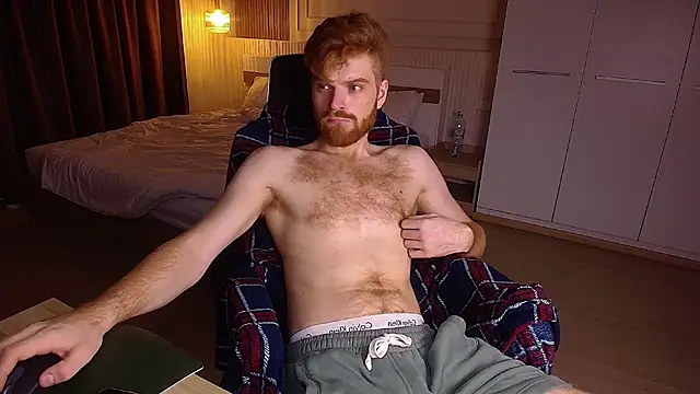 kinkypumpkinboy online show from June 17, 11:23 am