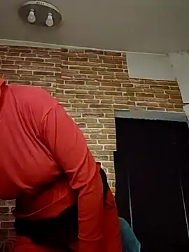  Horny milf  online show from February 27, 2:21 am