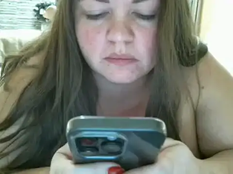 Snapshot of cute__cherry chatting on December 15, 12:29 am cute  cherry online show from December 15, 12:29 am
