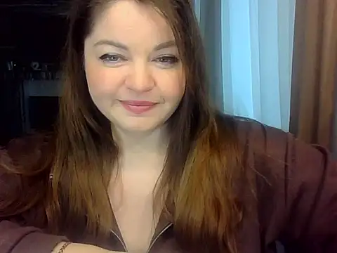 Snapshot of cute__cherry chatting on February 5, 8:52 am cute cherry online show from February 5, 8:52 am