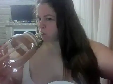 Snapshot of cute__cherry chatting on February 24, 9:13 pm cute cherry online show from February 24, 9:13 pm