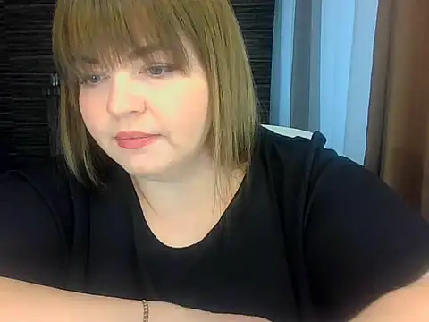 Snapshot of cute__cherry chatting on March 24, 11:15 am cute cherry online show from March 24, 11:15 am