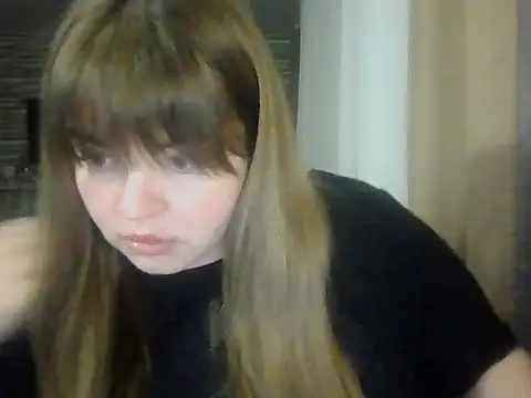 Snapshot of cute__cherry chatting on March 26, 6:35 pm cute cherry online show from March 26, 6:35 pm