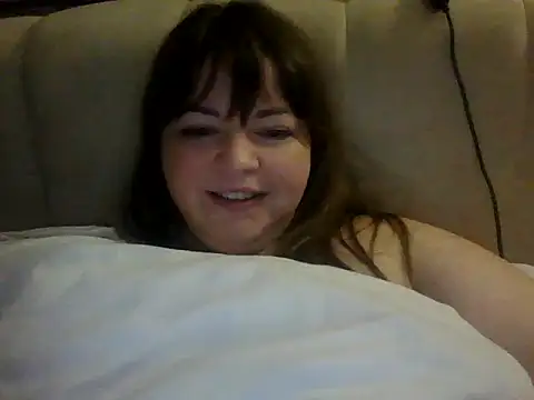 Snapshot of cute__cherry chatting on March 30, 10:44 pm cute cherry online show from March 30, 10:44 pm