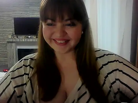 Snapshot of cute__cherry chatting on April 1, 2:58 pm cute cherry online show from April 1, 2:58 pm