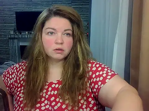 Snapshot of cute__cherry chatting on April 15, 8:31 pm cute cherry online show from April 15, 8:31 pm