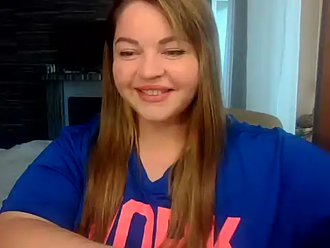 Snapshot of cute__cherry chatting on May 20, 6:41 am cute cherry online show from May 20, 6:41 am