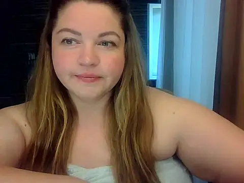 Snapshot of cute__cherry chatting on May 23, 11:47 am cute cherry online show from May 23, 11:47 am