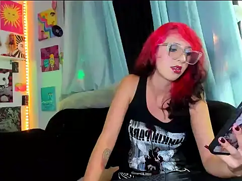 Cherrypieuwu online show from July 12, 3:52 am