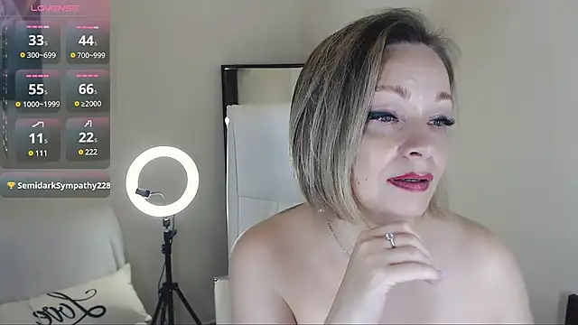 Tilly Eliot online show from February 28, 6:41 pm