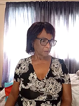 Snapshot of Hotgrannyx chatting on March 8, 1:15 pm Hotgrannyx online show from March 8, 1:15 pm