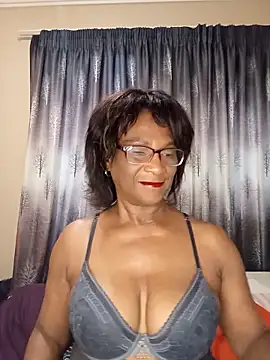 Snapshot of Hotgrannyx chatting on March 31, 4:13 am Hotgrannyx online show from March 31, 4:13 am