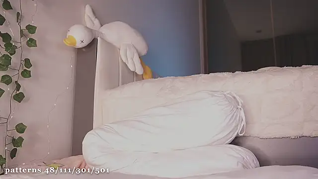 Snapshot of liassmolly1_couple chatting on February 13, 4:17 pm liassmolly1 couple online show from February 13, 4:17 pm