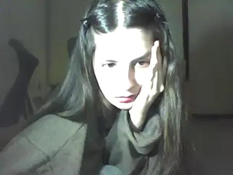 Snapshot of Insomniacl chatting on December 11, 6:14 am Insomniacl online show from December 11, 6:14 am