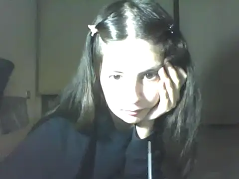 Snapshot of Insomniacl chatting on March 16, 5:47 am Insomniacl online show from March 16, 5:47 am