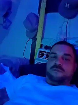 Snapshot of Jewfish420 chatting on December 15, 2:16 pm Jewfish420 online show from December 15, 2:16 pm