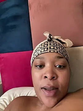sexyTHANDO online show from May 16, 5:26 am