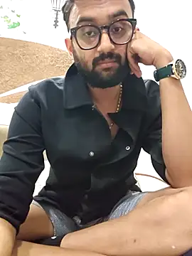 Snapshot of love4shownude chatting on January 11, 12:54 pm love4shownude online show from January 11, 12:54 pm