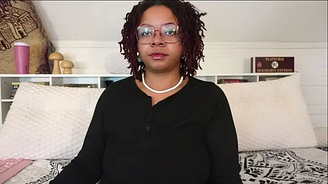 -khayaparker online show from February 2, 9:02 pm