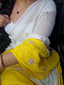 aliyaah singh online show from October 8, 6:16 pm