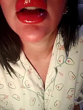 Queen sousou online show from April 18, 9:35 am