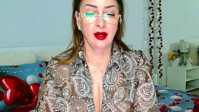 Tyana40 online show from April 8, 1:27 am