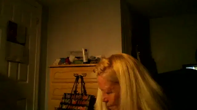 XTRAHORNYONE online show from September 30, 1:43 am