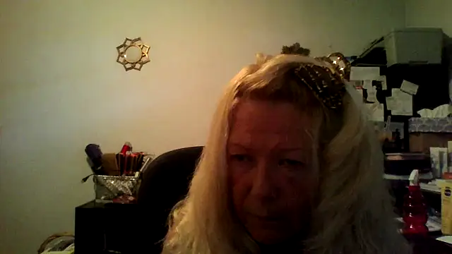 XTRAHORNYONE online show from October 13, 4:07 pm