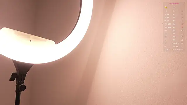 DianySexy online show from May 10, 12:49 am