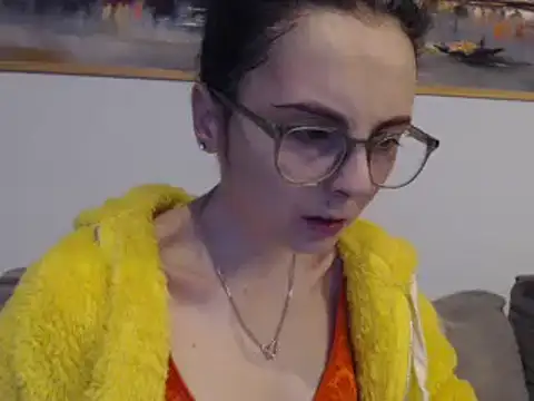 cleophee online show from February 19, 6:44 am