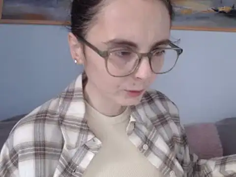 cleophee online show from March 12, 7:13 am