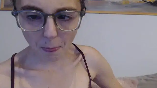 cleophee online show from October 25, 6:43 am