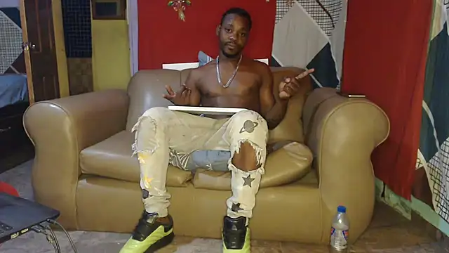 Snapshot of Tirichexxx chatting on January 3, 3:38 am Tirichexxx online show from January 3, 3:38 am