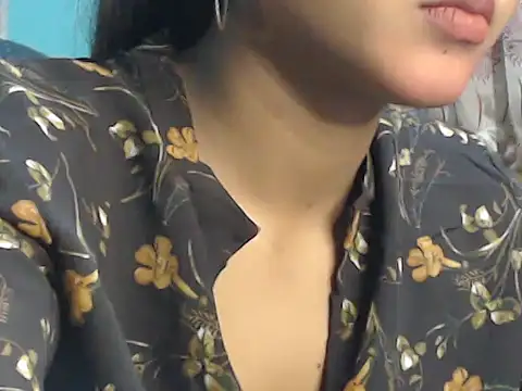 NancyRuvi online show from January 28, 2:21 pm