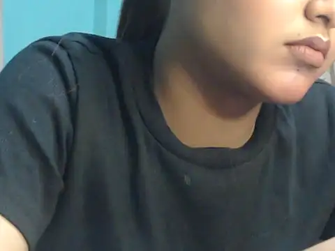 NancyRuvi online show from October 22, 3:01 pm