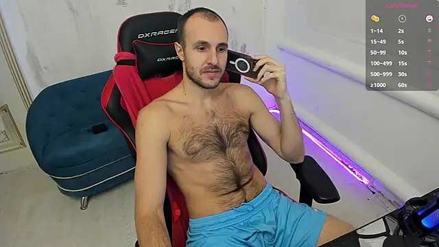 Raamoss online show from December 3, 6:49 pm