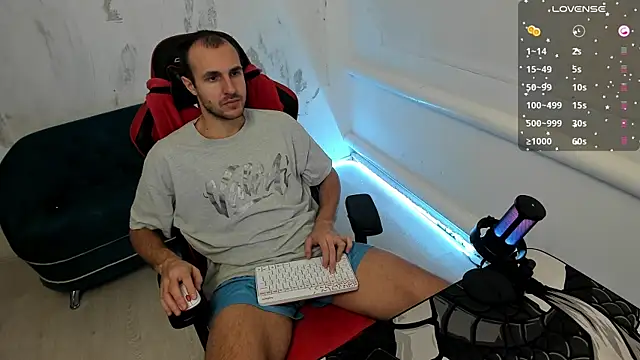 Raamoss online show from December 11, 8:04 am