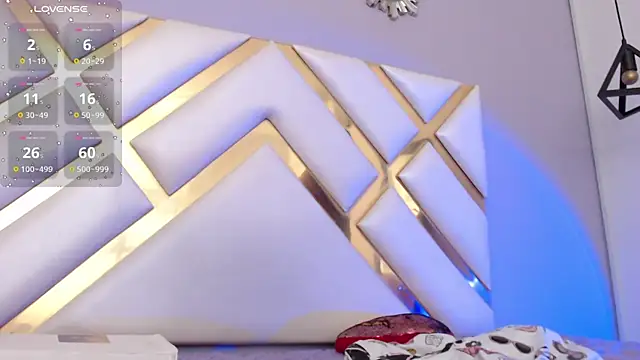 BeckyAnders online show from January 5, 5:27 pm