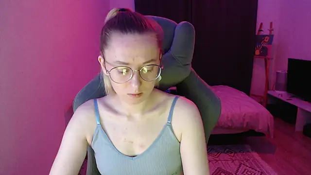 AnabelFrel online show from December 4, 1:26 am