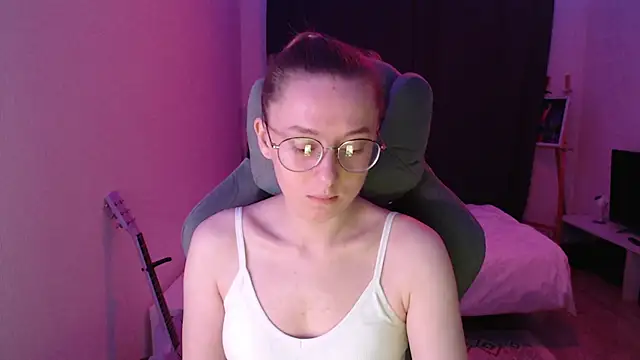 AnabelFrel online show from January 8, 1:41 am