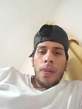 Snapshot of sexcampene chatting on March 9, 10:19 am sexcampene online show from March 9, 10:19 am