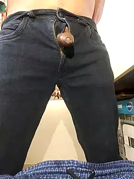 captain juicyprecum online show from December 4, 4:43 am