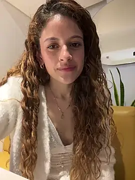 alana15 online show from March 15, 10:11 pm