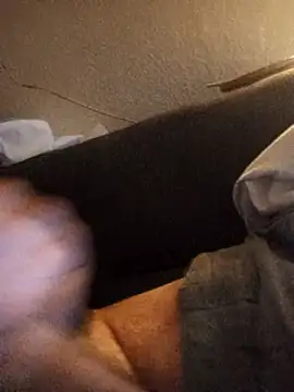 BunnyandClydeDk online show from January 5, 6:24 am