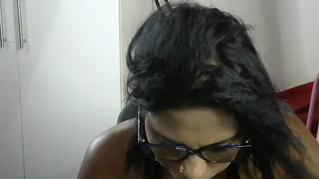 Snapshot of sunshinelady_ chatting on January 15, 9:35 am sunshinelady  online show from January 15, 9:35 am