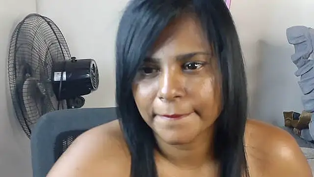 Snapshot of sunshinelady_ chatting on October 22, 9:42 am sunshinelady  online show from October 22, 9:42 am