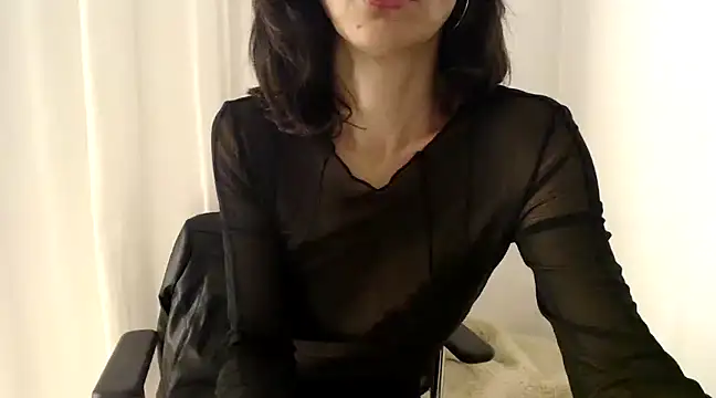 Snapshot of LadyJoanX chatting on February 12, 9:43 pm LadyJoanX online show from February 12, 9:43 pm