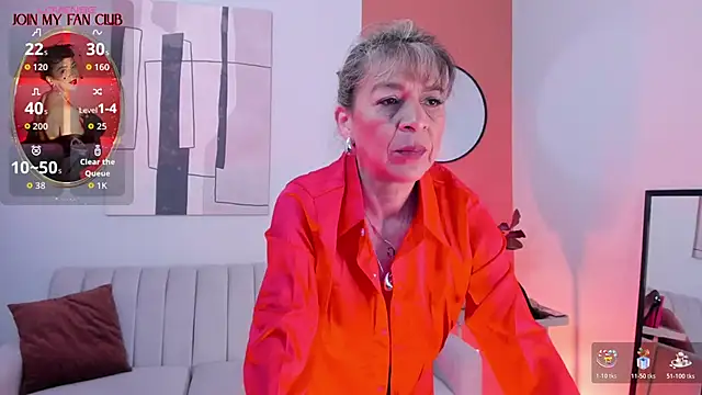Snapshot of GraceElizabeth_ chatting on May 3, 8:48 pm GraceElizabeth online show from May 3, 8:48 pm