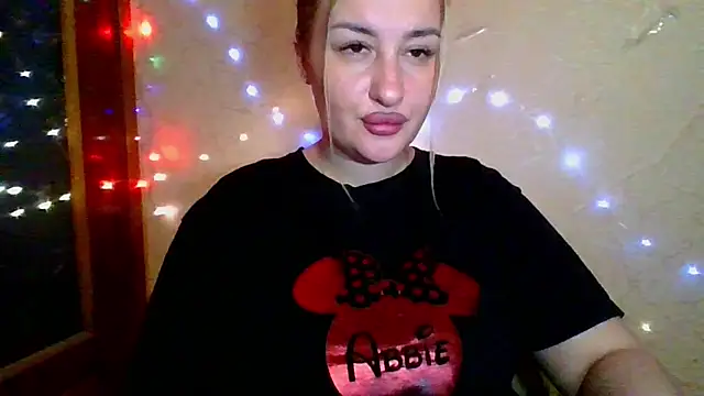 Mandy Belcher online show from October 8, 3:42 pm