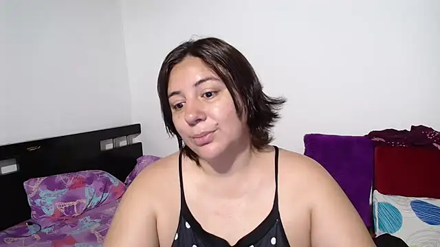 Snapshot of sexxy_ticki chatting on March 11, 2:29 pm sexxy ticki online show from March 11, 2:29 pm